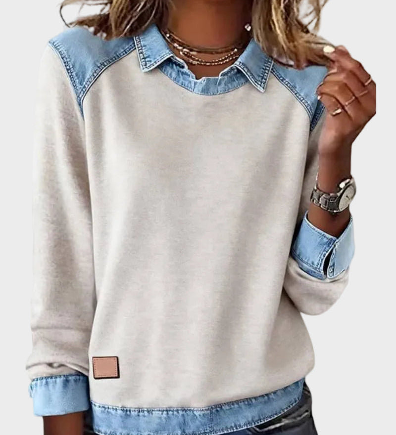 Ravit – Stickad blus med jeanskrage