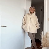 Elsie | Teddyjacka i fleece med dragkedja