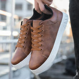 Zapatillas Corrado de Cuero Clásicas