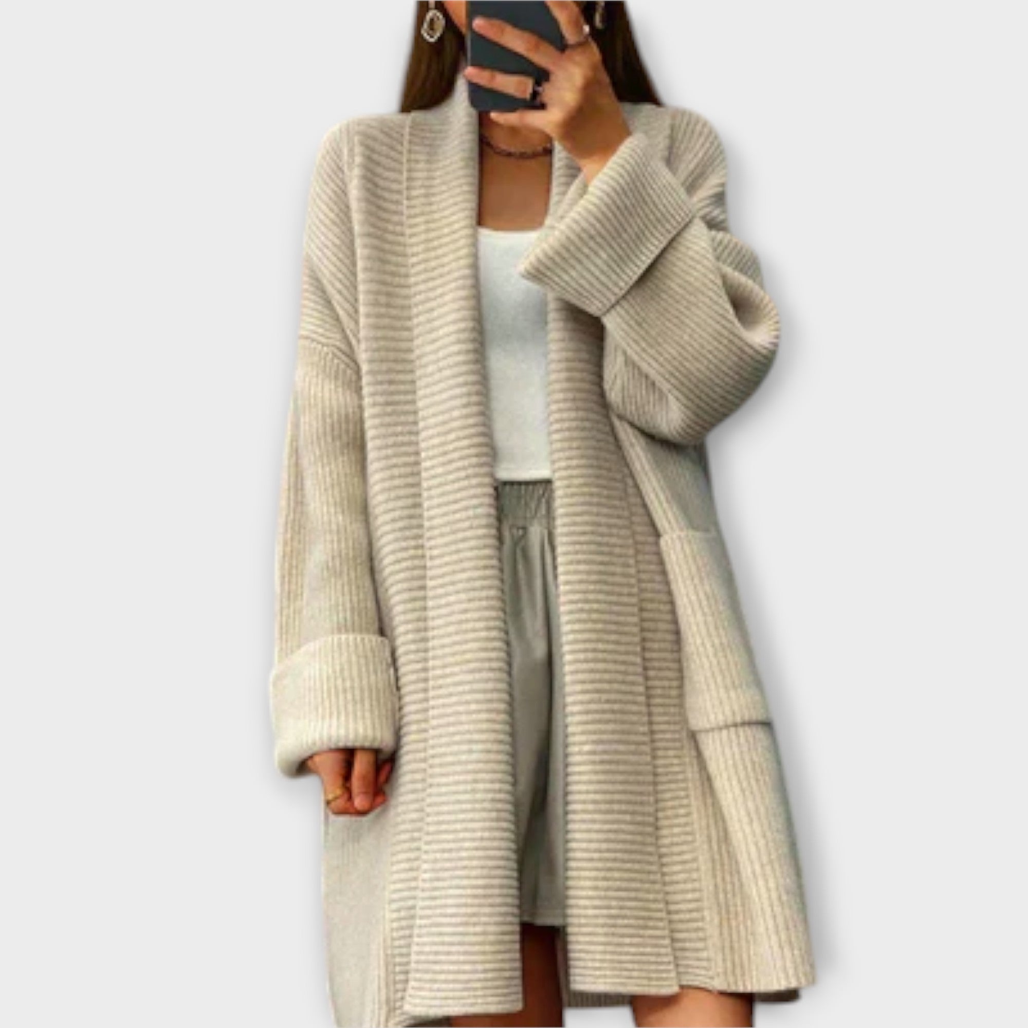 Euphemia – Lång flätstickad cardigan