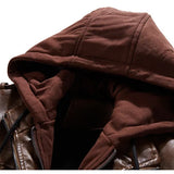 Chaqueta de cuero con capucha