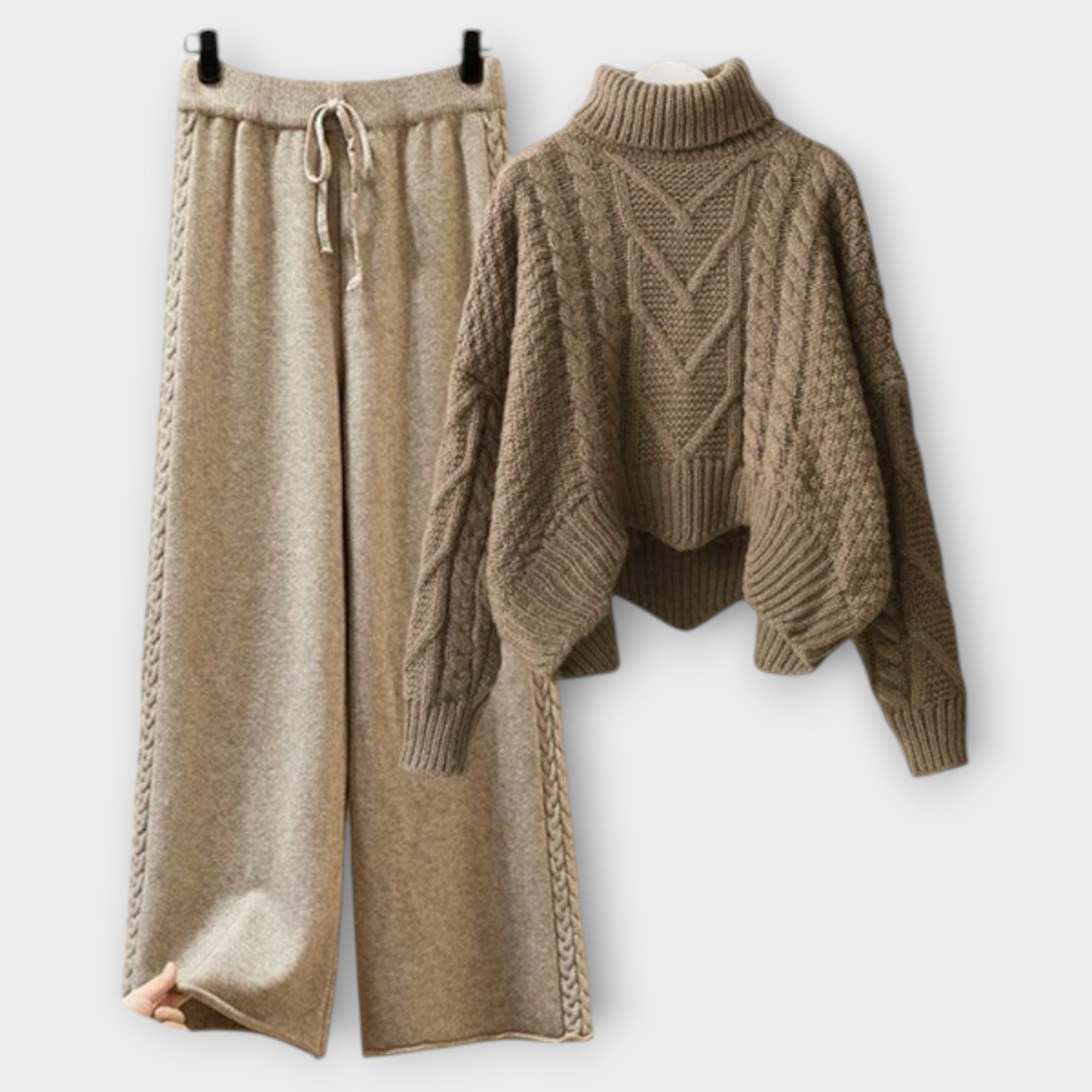 Olivia – Elegant stickat set