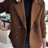 Amora – Elegant kavaj med flätstickade ärmar – bild 5