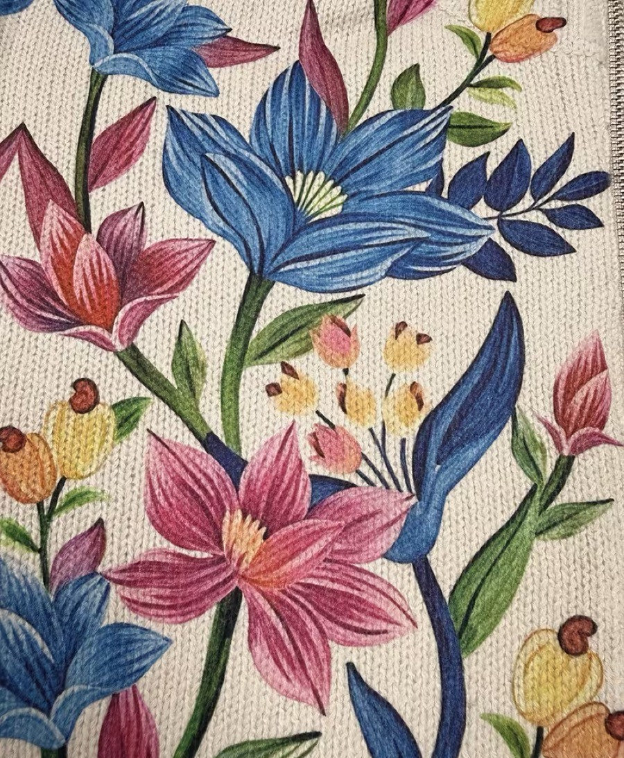 Tabitha – Blommig cardigan med dragkedja – bild 5